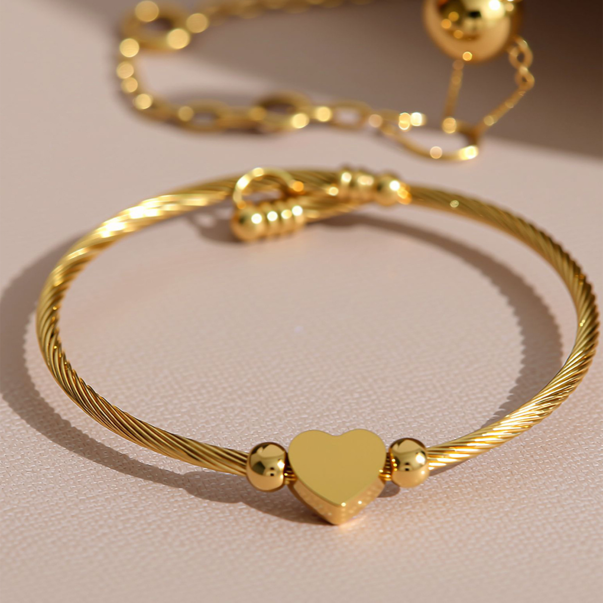 Amour Heart Cable Bracelet