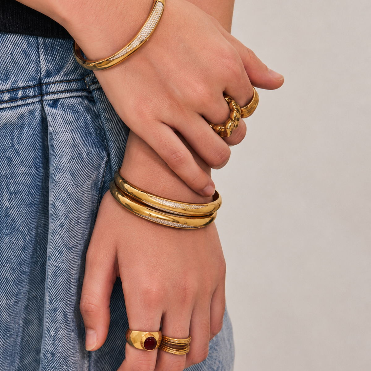Radiant Crystal Line Bangle