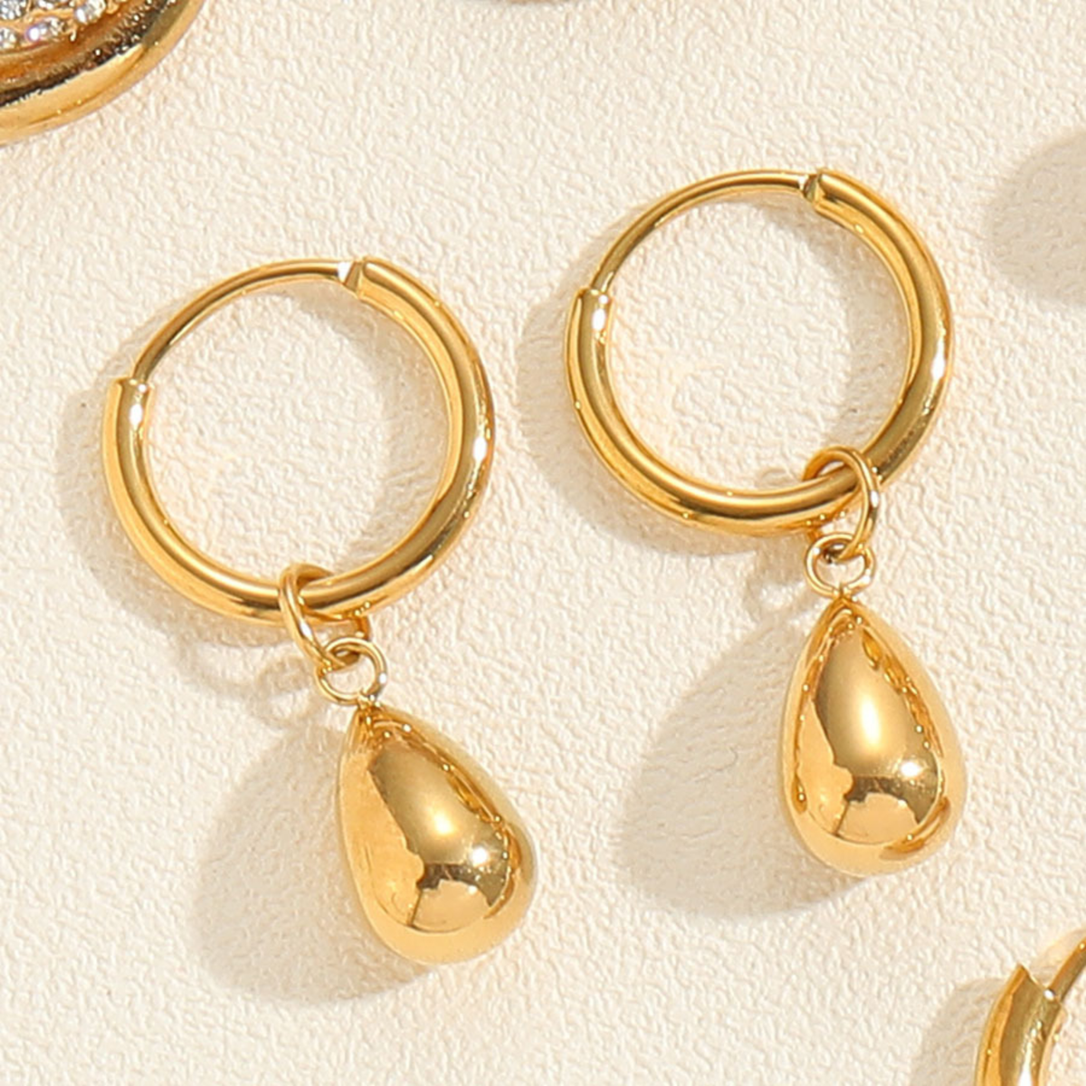 Amour Open Heart Earrings