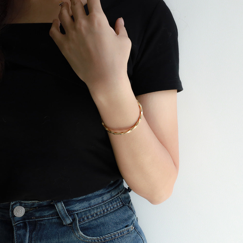 Twisted Radiance Cuff