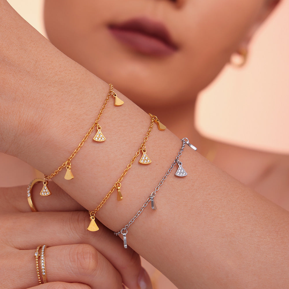 Élan Fan-Dance Charm Bracelet