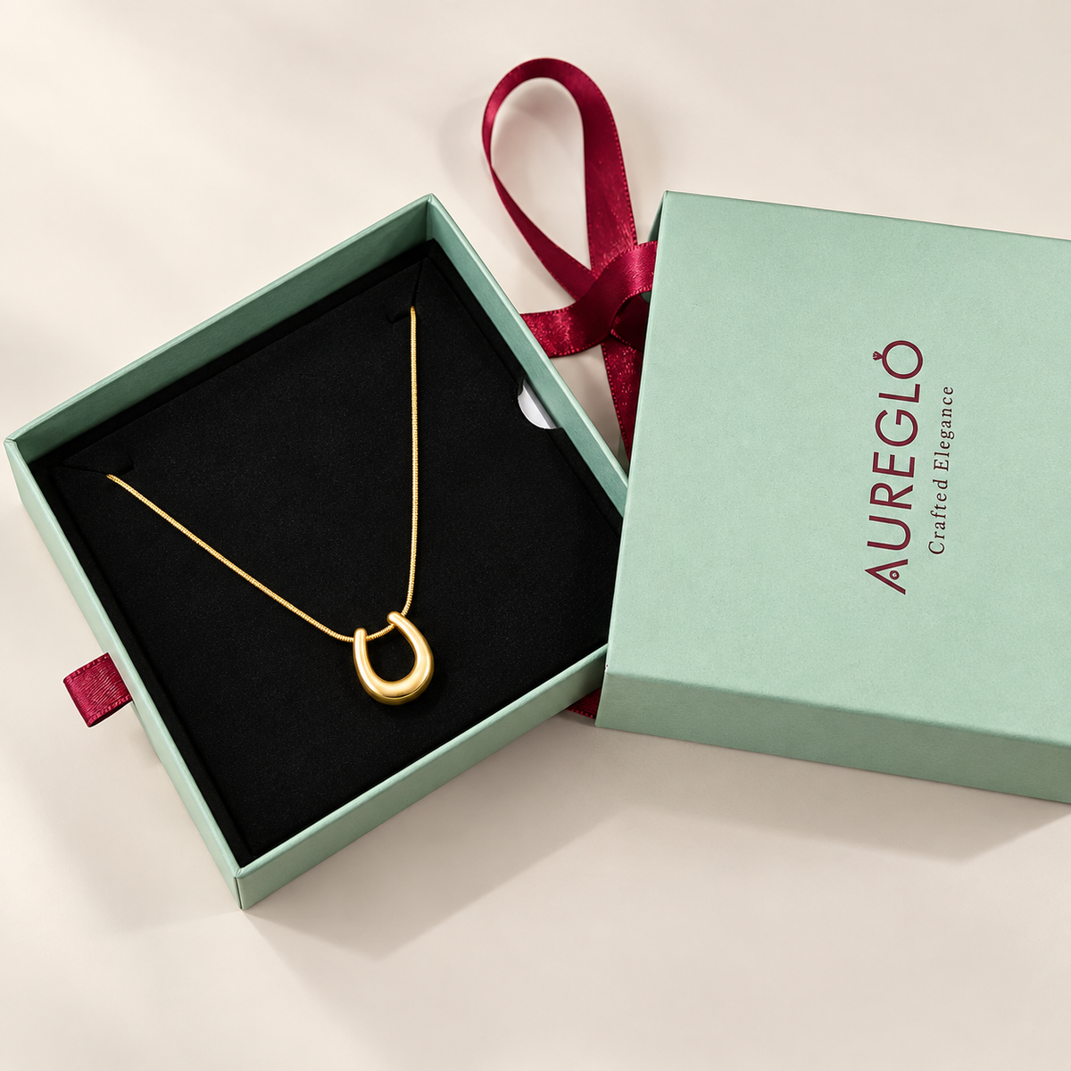 Aurelia Horseshoe Pendant Necklace