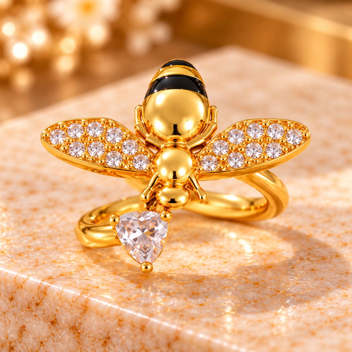 Miel Éclat Bee Ring