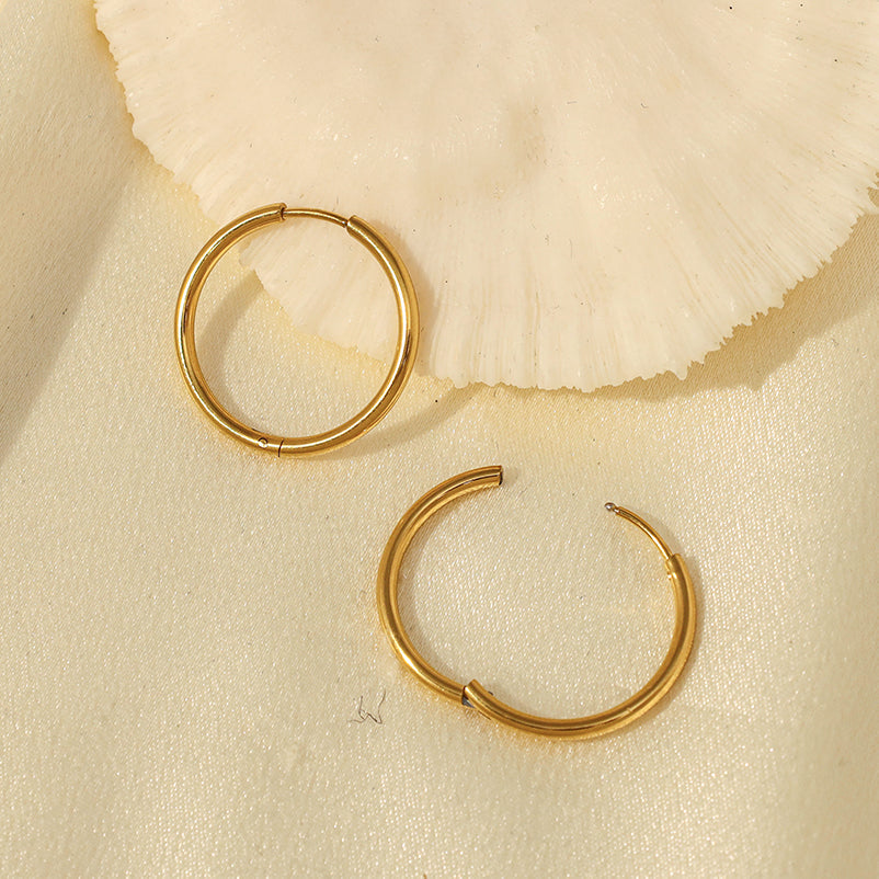 Essential Fine Gold Hoops