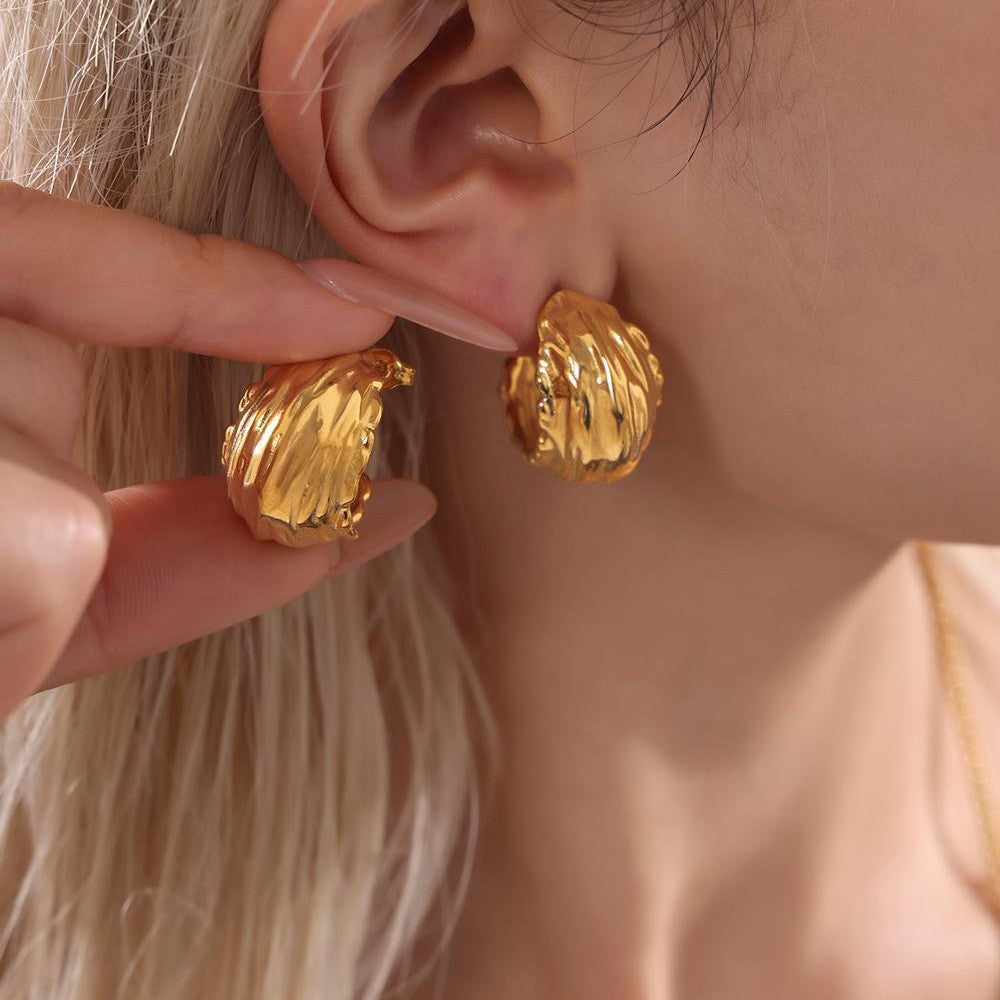 Marée Sculpted Croissant Hoops