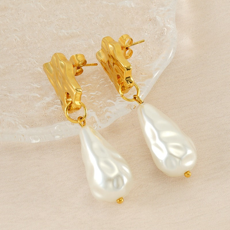 Lustre Baroque Pearl Drops