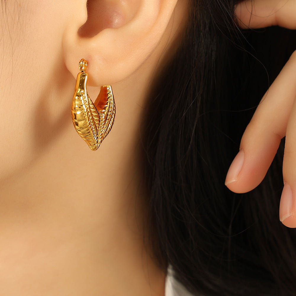 Laurier Sculpted Leaf Hoops