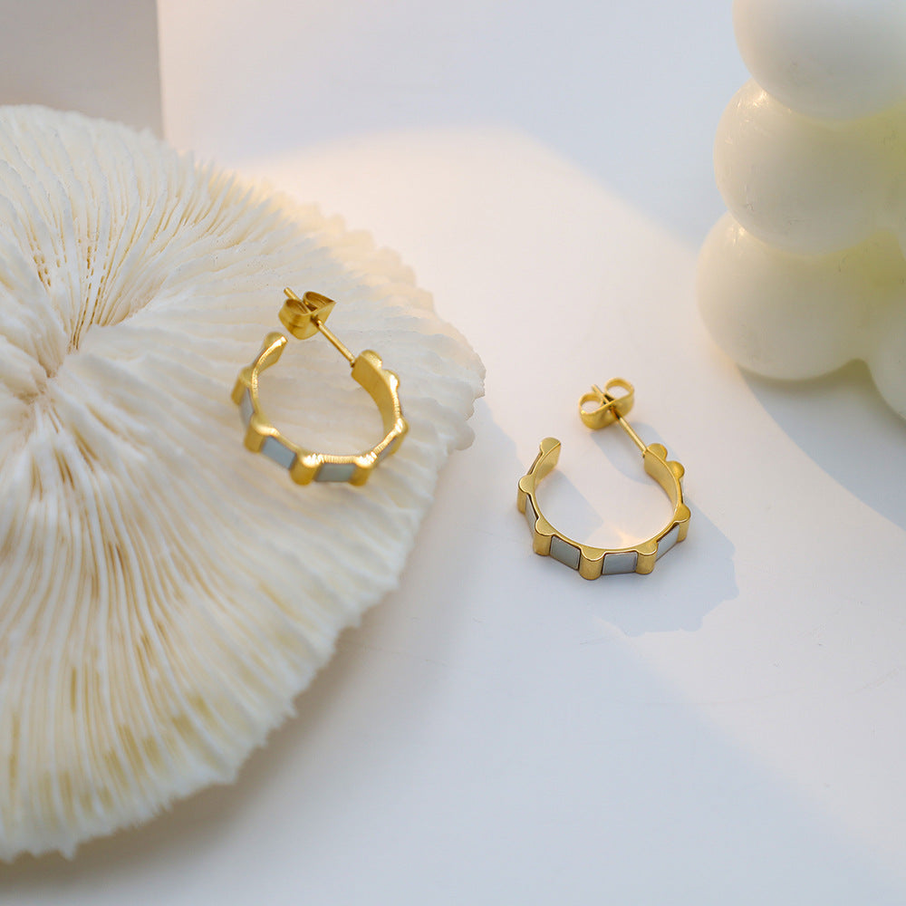 Celeste Scallop Hoops