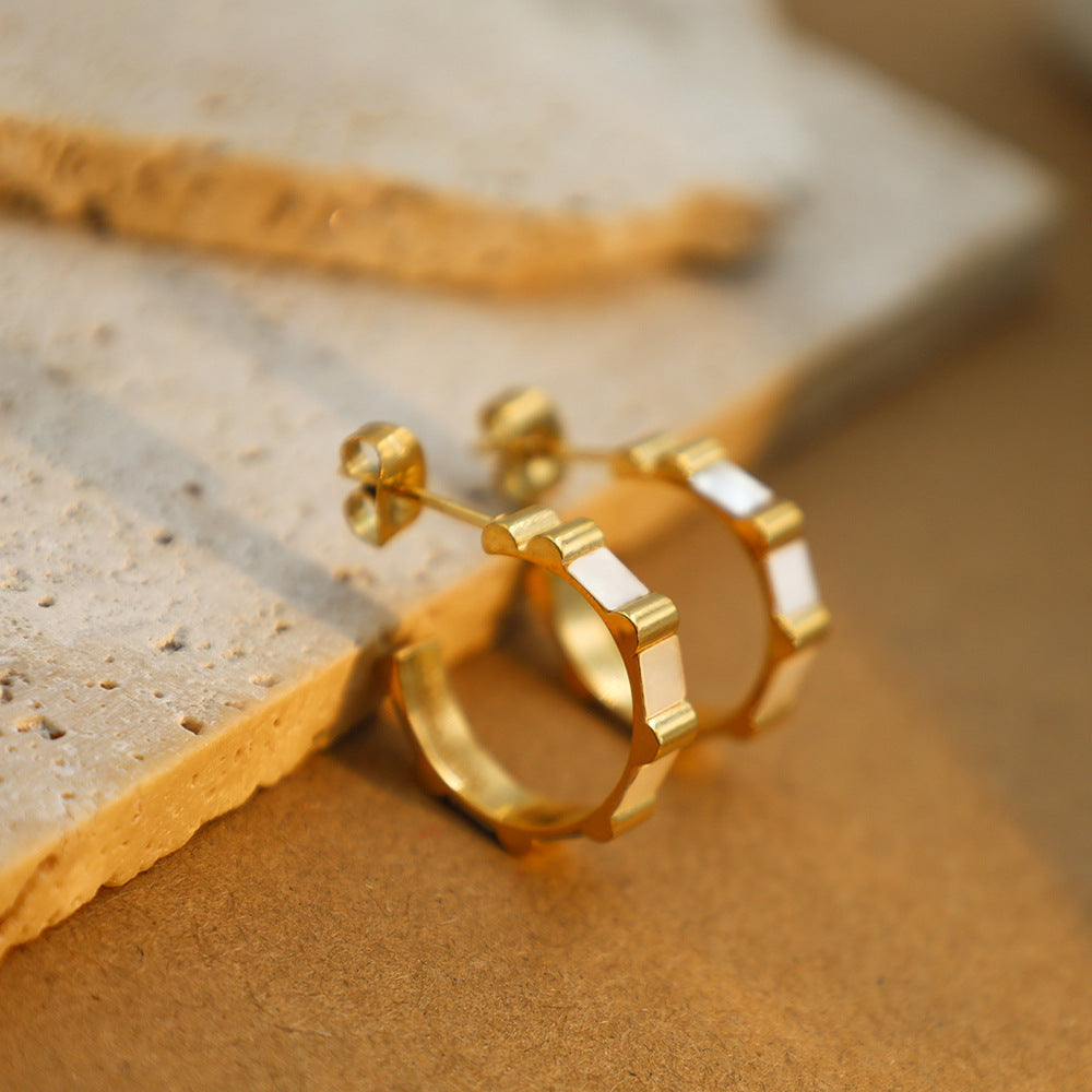 Celeste Scallop Hoops