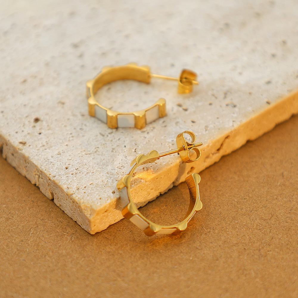 Celeste Scallop Hoops