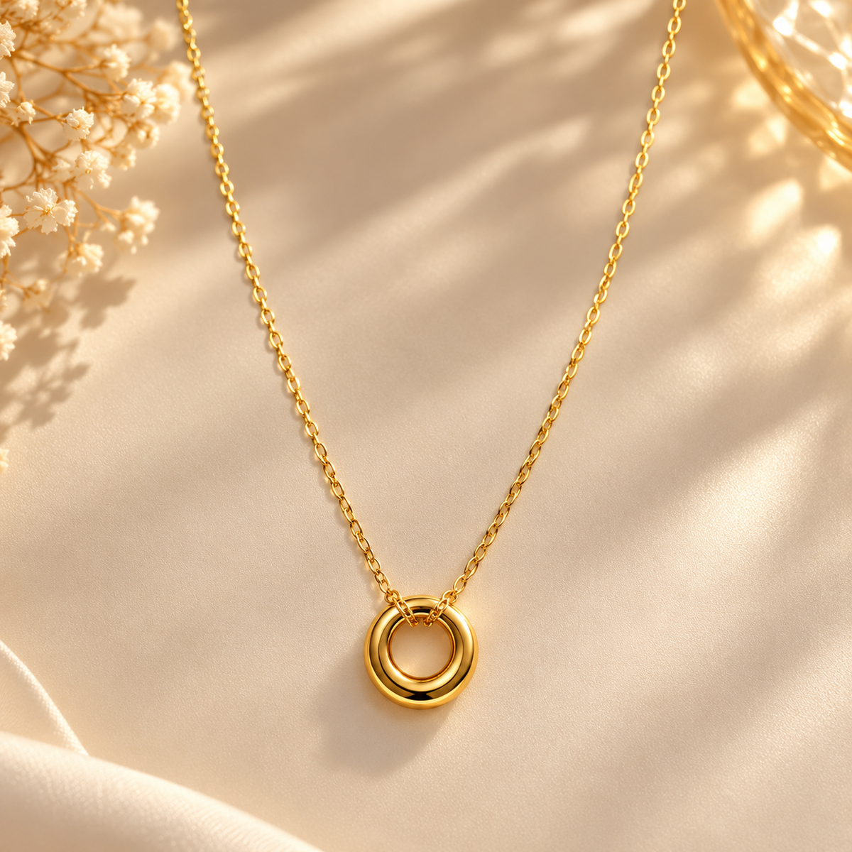 Halo Circle Pendant Necklace