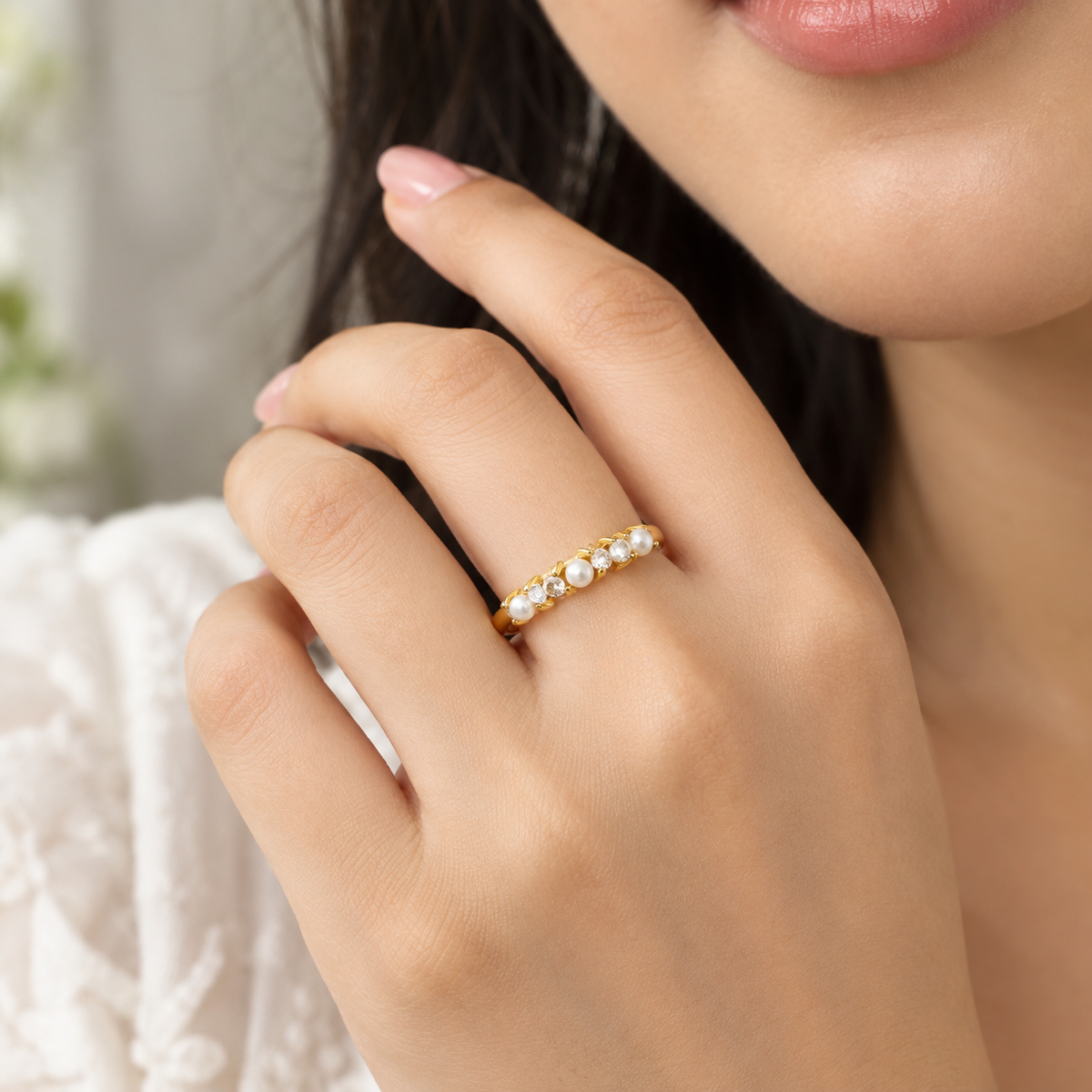 Pearl & Crystal Alternating Band