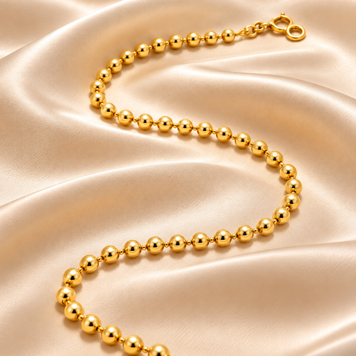 Versailles Golden Bead Necklace