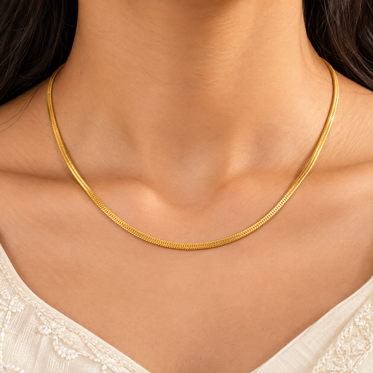 Serena Sculpted Collar Necklace