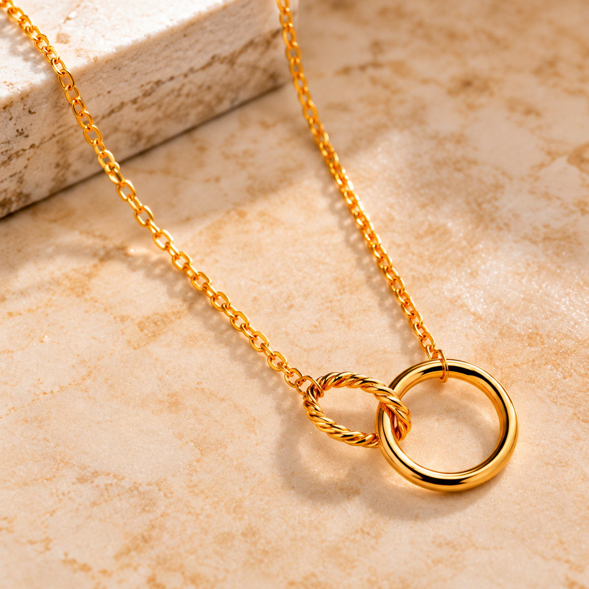 Linked Circle Pendant Necklace