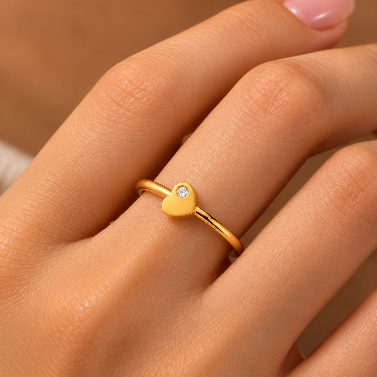 Amora Petite Heart Ring