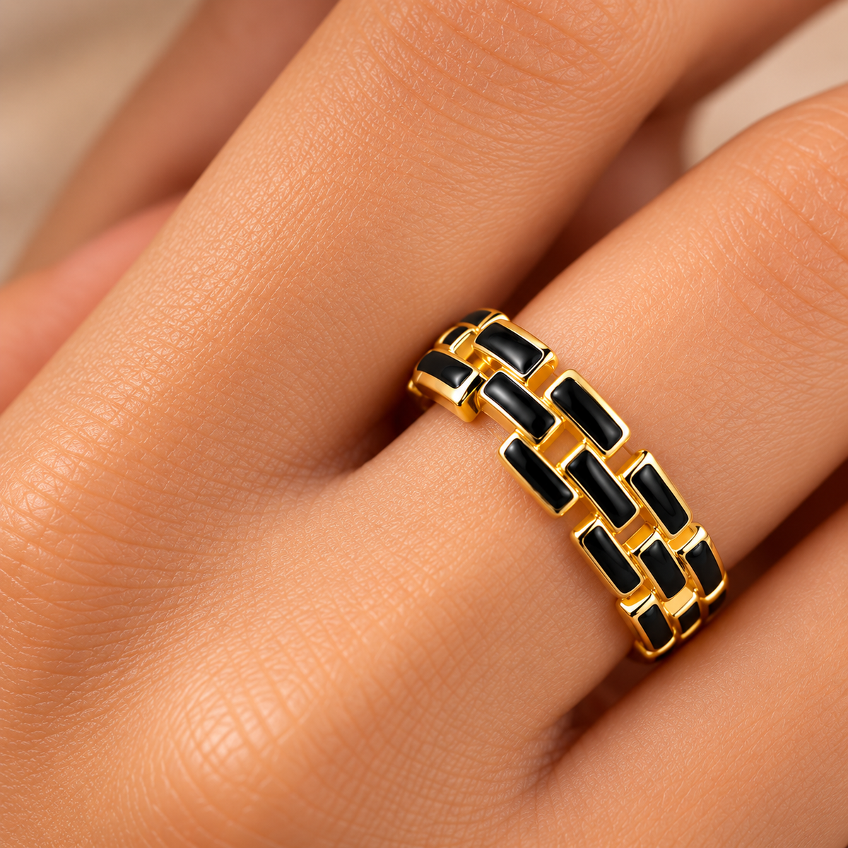 Noir Mosaic Link Ring