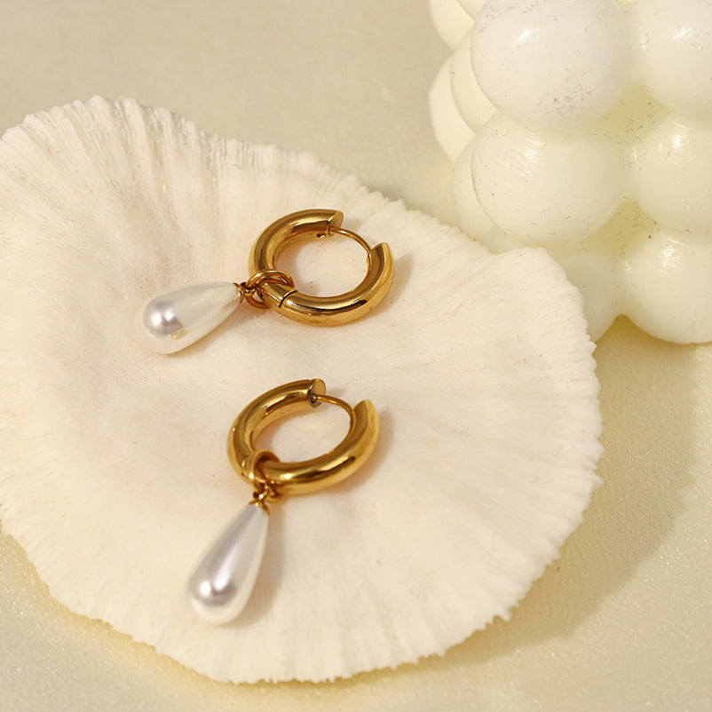 Perla Grande Drop Hoops
