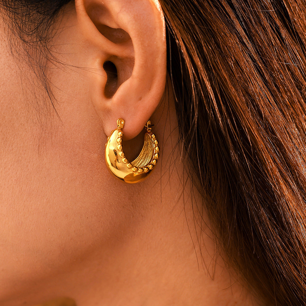 Solenne Beaded Crescent Hoops