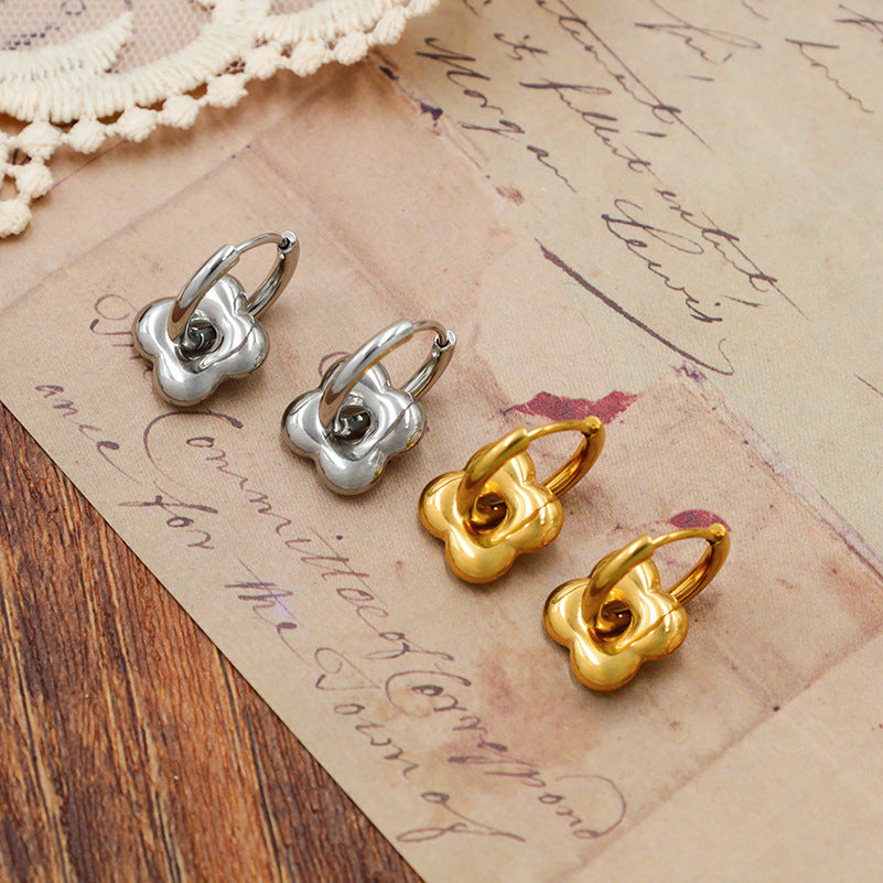 Quatre Bloom Charm Huggies