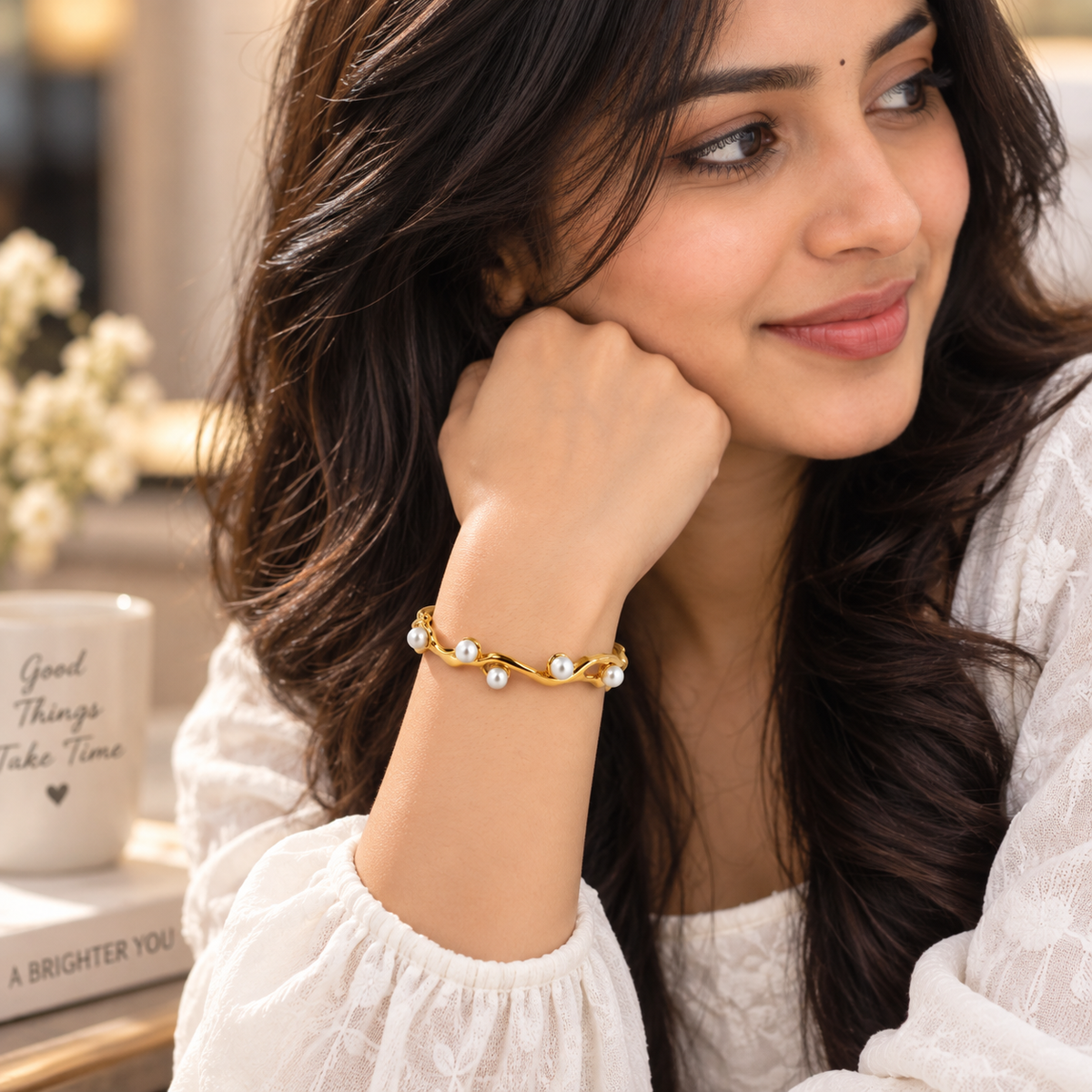 Aureglo Pearl-Studded Wavy Cuff