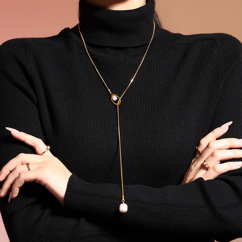 Perle Cascade Lariat Necklace