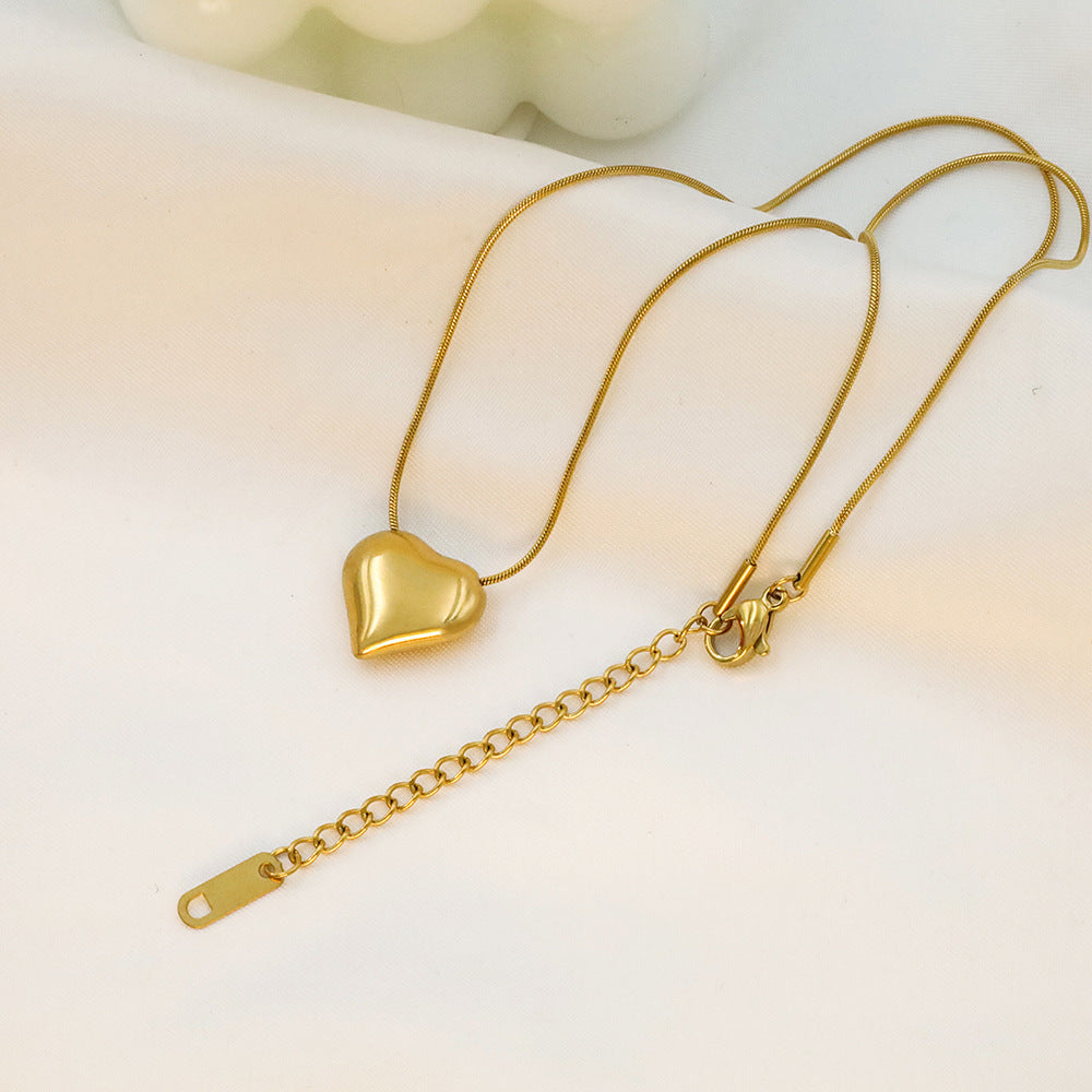 Coeur Contour Pendant Necklace