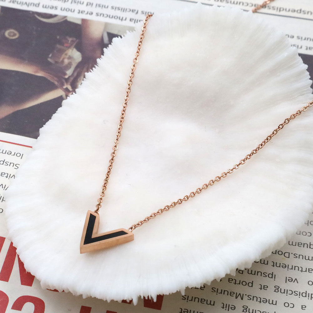 Pendant Necklace