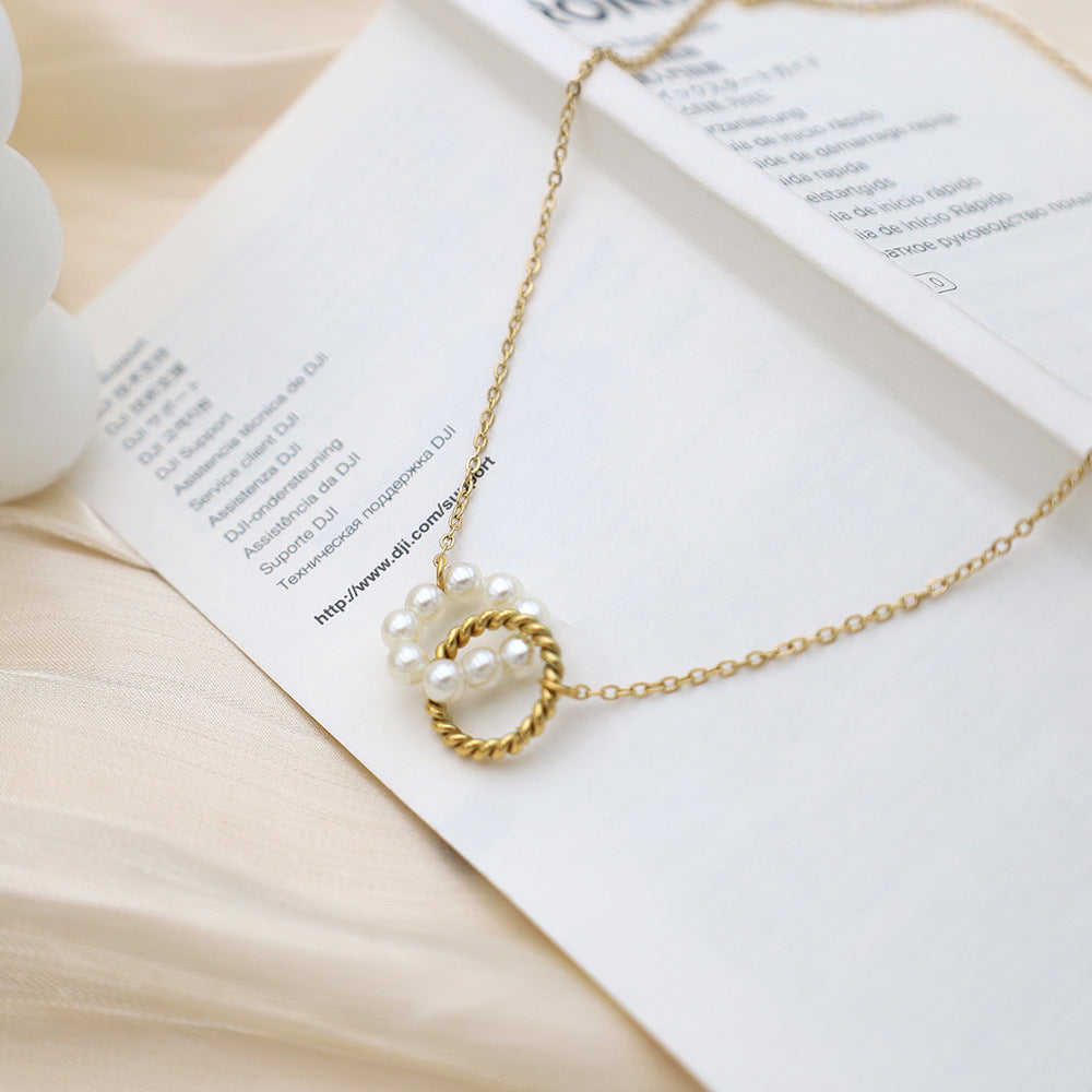 Gold Interlocking Pearl & Twist Ring Necklace