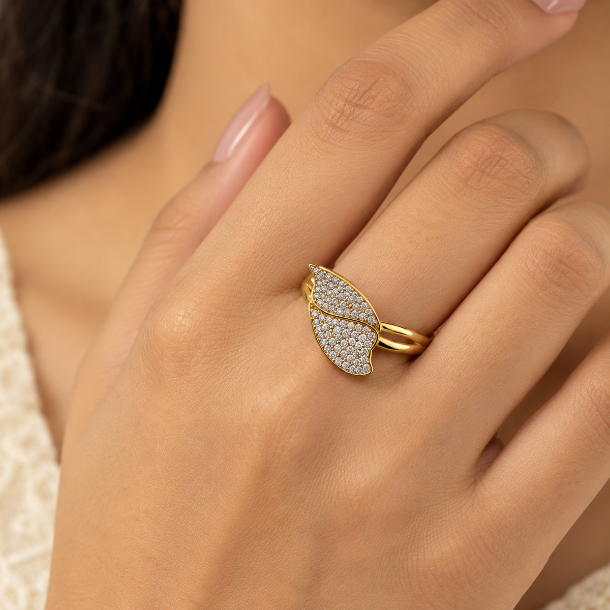 Leaf Pavé Statement Ring