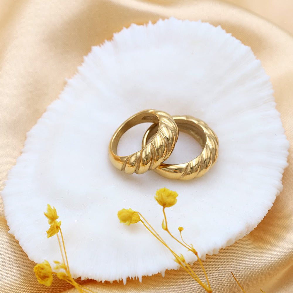 Sienna Sculpted Braid Ring